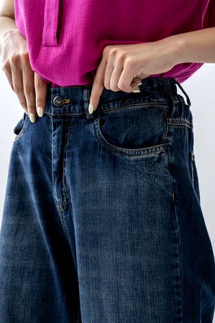 شلوار جین نیم بگ پشت کش زنانه