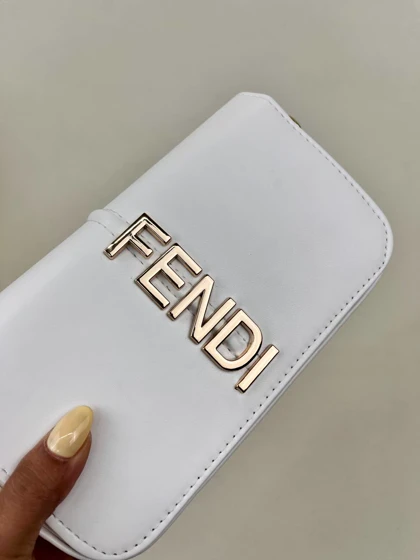 کیف زنانه پاسپورتی فندی | کیف زنانه پاسپورتی فندی Fendi کد 1595 کد 495