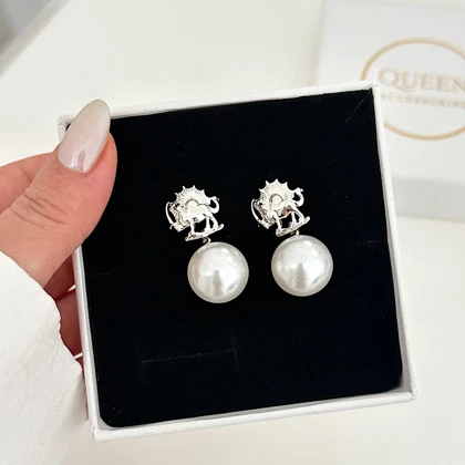 گوشواره زنانه شیر و خورشید مرواریدی کد 917