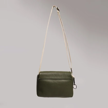 کیف کراس بادی چرم مدل cloud