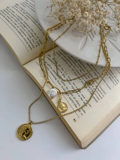 گردنبند سه رج الیزابت