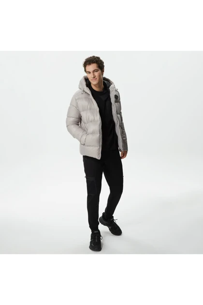 کت و کاپشن مردانه lacoste