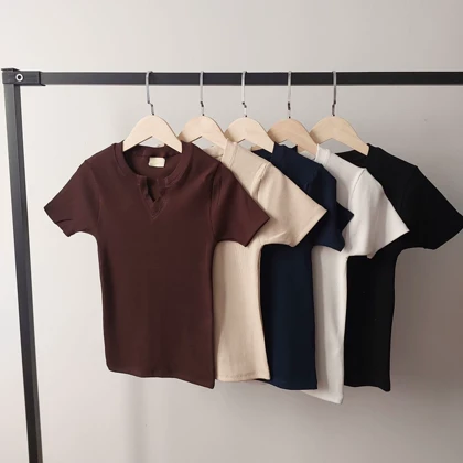 کراپ آستین کوتاه یقه کوبایی