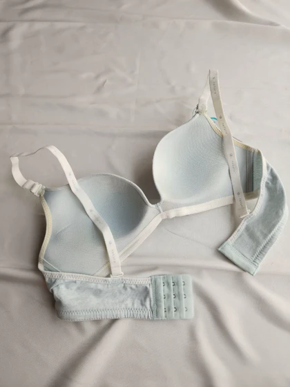 سوتین نخی جک کم بدون فنر دخترانه کد: 91052