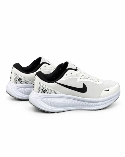 کفش کتانی مردانه مدل رانینگ نایکی زوم ایکس سفید مشکی 2 NIKE ZOOM X