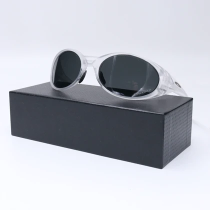عینک برند OAKLEY کد 181326