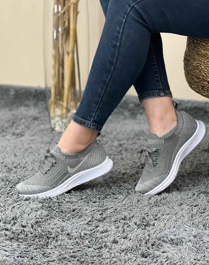 کتانی جورابی NIKE
