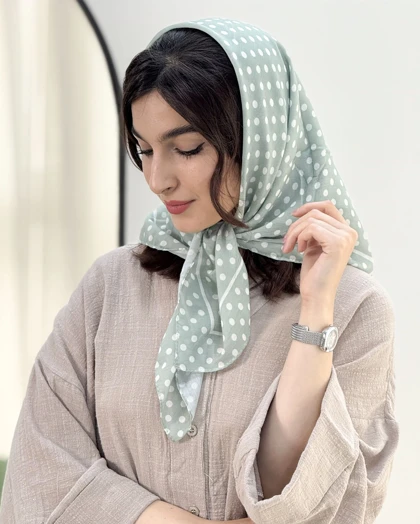 مینی اسکارف توپی