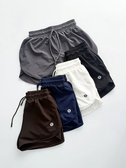 شورتک ورزشی زنانه آیرو کشاله ران دار بغل جیب لولولمن lululemon