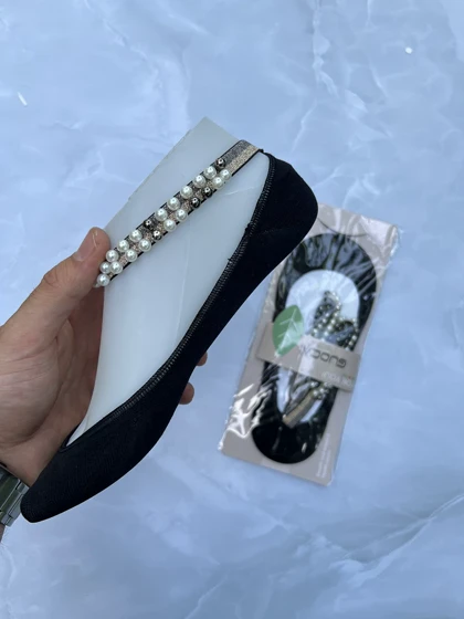 پاپوش مرواریدی