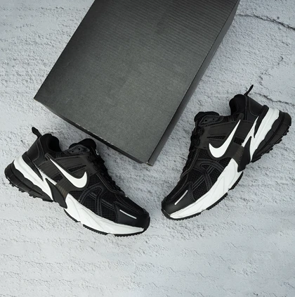 کفش کتانی زنانه نایک V2K مشکی سفید (Nike V2K Black White ) کد 2350