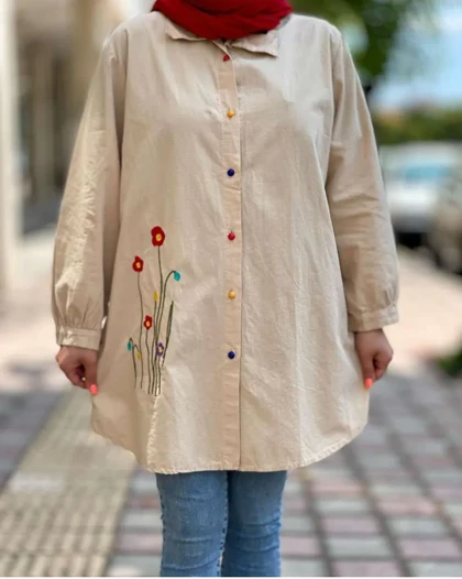 مانتو دکمه رنگی