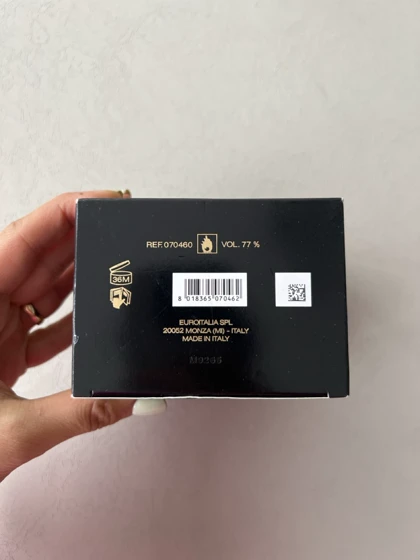 عطر زنانه کریستال نویر ورساچه Versace Crystal Noir
