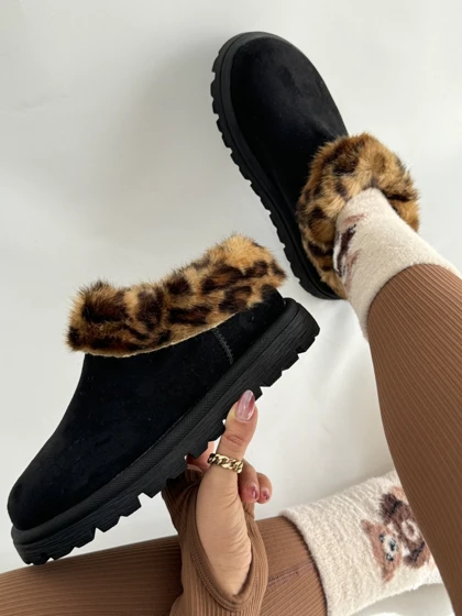 آگ خزدار ugg شیکو 1888