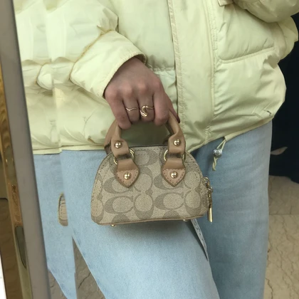 کیف زنانه مینی بگ COACH وارداتی 930