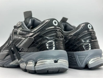 کتانی نیوبالانس 1906 ای فول بلک/New balance 1906 A