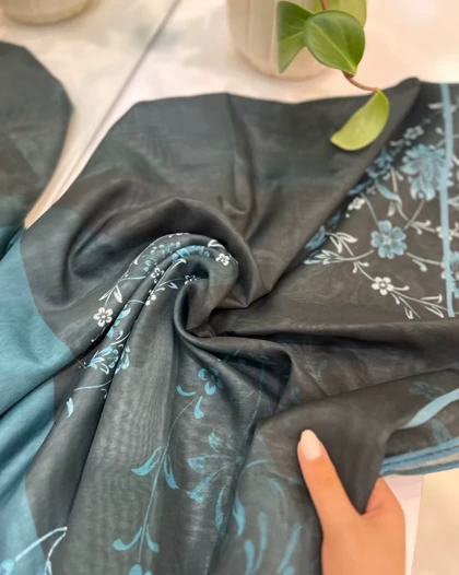 روسری الماسی کد R379