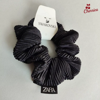 کش اسکرانچی ساتن پلیسه مشکی کد 16