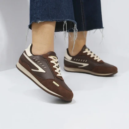 کفش و کتانی زنانه و دخترانه مدل نایک NIKE رنگ قهوه ای کد 41250