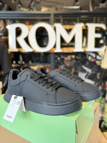 ونس ساده pull&bear