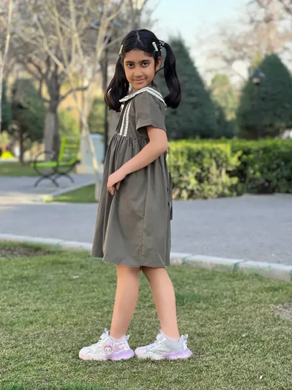 پیراهن یقه ب نوار گیپور