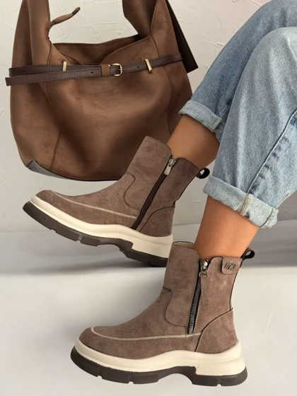 نیم بوت میو بتا 4266