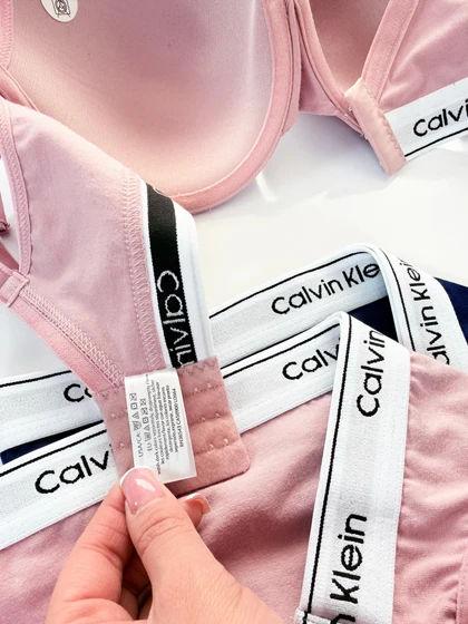 ست شورت اسلیپ و سوتین فنر دار کلوین کلاین Calvin Klein