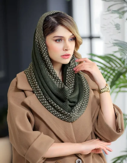 شال بافت زنانه رینگی حاشیه‌دار | ترند زمستانی شالی‌بگ