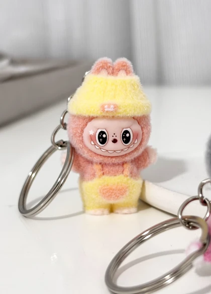 فیگور جاسوییچی مخملی لبوبو 818