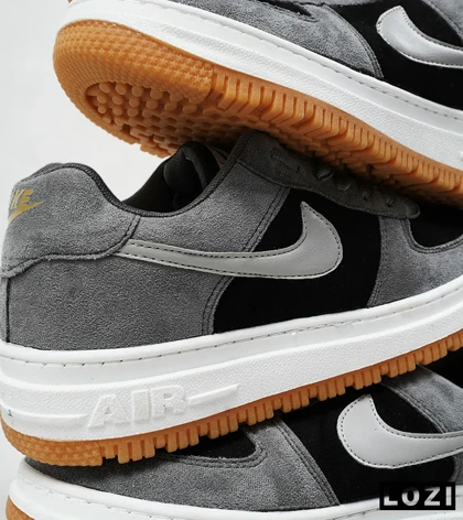 کفش کتانی مردانه و زنانه طوسی مشکی NIKE AIR FORCE مدل 2096