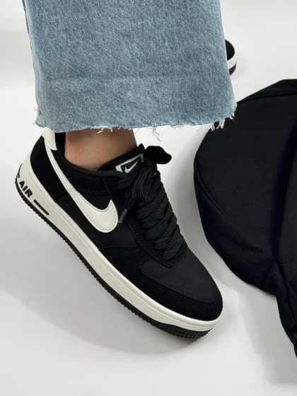 کتانی نایک ایر 1011