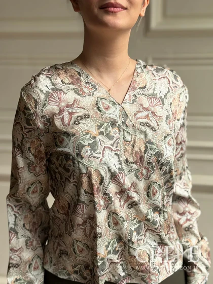 شومیز ساتن سیلک طرحدار چپ و راستی