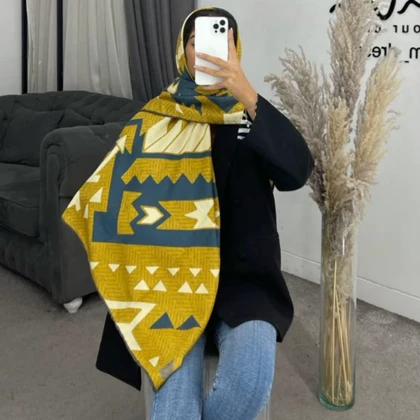 روسری طرح مثلث