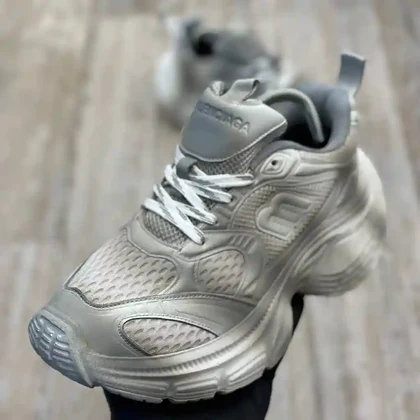 کتانی مردانه مدل بالنسیاگا 10x ابروباد