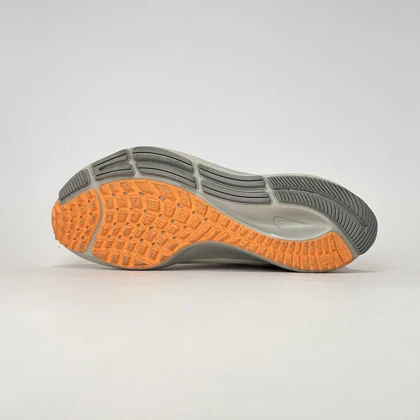 کفش راحتی نایک زوم پگاسوس Air zoom pegasus 38 کرم صورتی Z20