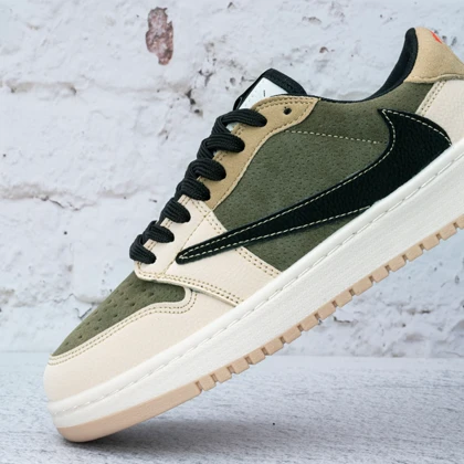 کفش کتانی زنانه نایک ایر جردن 1 تراویس اسکات کرم سدری (Nike Air Jordan 1 x Low Travis Scott) کد 2336