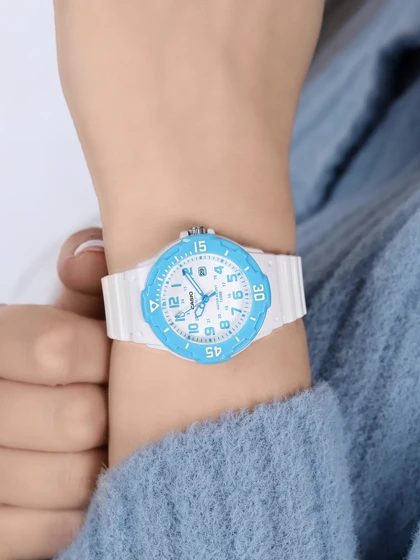 ساعت مچی زنانه کاسیو CASIO LRW-200H-2B