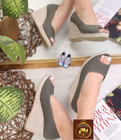 صندل لژدار حصیری زنانه جلو باز
