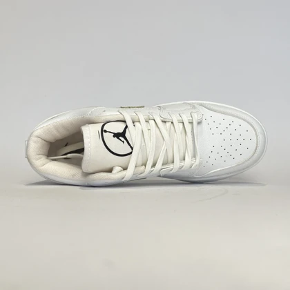 کفش روزمره جردن 1 سفید کیفیت عالی