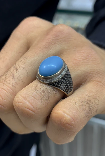 انگشتر نقره مردانه فیروزه با رکاب سیاه قلم