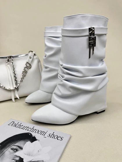 نیم بوت پاشنه‌دار زنانه ژیوانشی چروک GIVENCHY کد 1333 دختر طهرونی