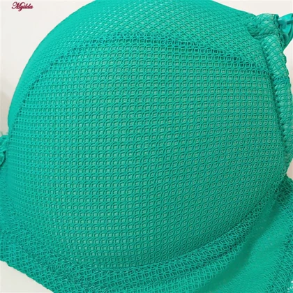 ست شورت و سوتین زنانه لنا مدل فنردار بند متحرک کاپ اسفنجی سبزآبی تیره کد 4961