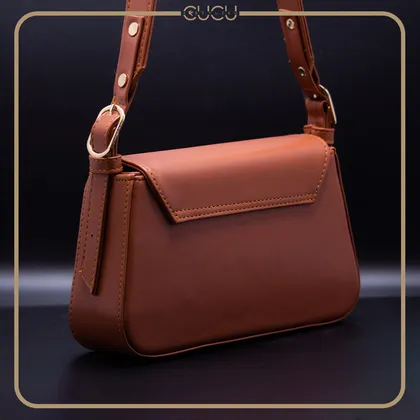 کیف زنانه دوشی آبان ( چرم وارداتی)