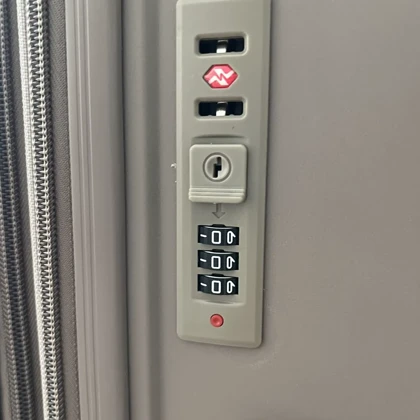 چمدان Treavel EXPRESS مدل WP سایزمتوسط ارتفاع 56 سانتی متر