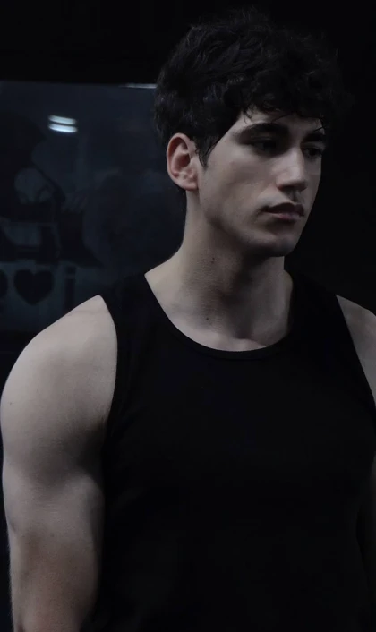 تنک تاپ مشکی کبریتی فول کش با کیفیت عالی اورجینال دیلم