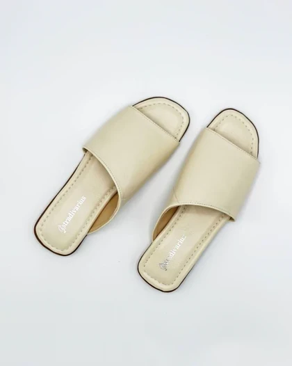 کفش صندل زنانه مدل Stradivarius Sandal - SCr21