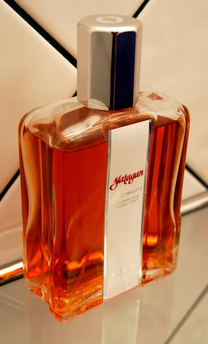 عطر کارون یاتاقان caron Yatagan