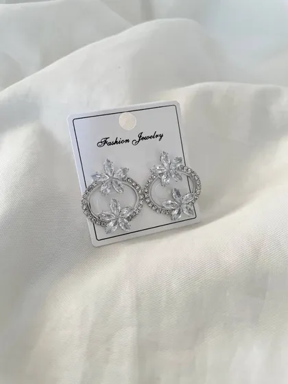 گوشواره مجلسی طرح گل و دایره