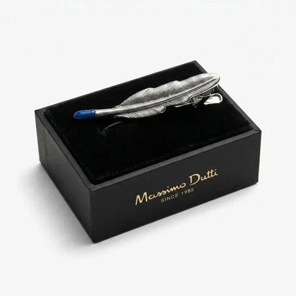 سنجاق کراوات طرح پر برند Massimo Dutti