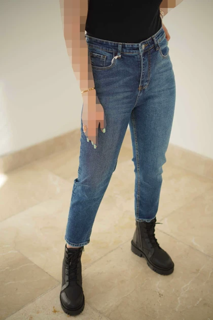 شلوار جین مام فیت M02